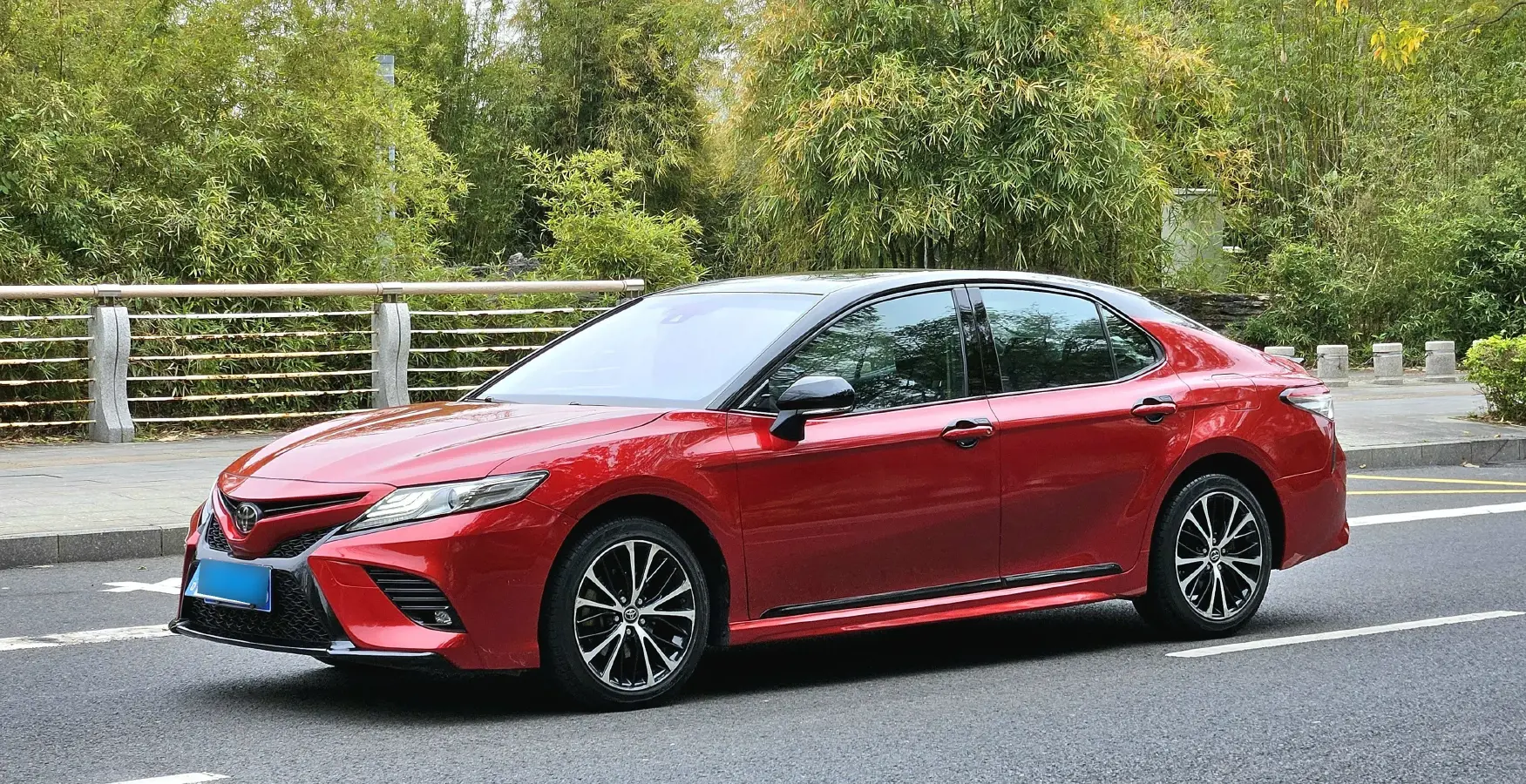 2019 Toyota Camry 2.0L 178HP L4 CVT