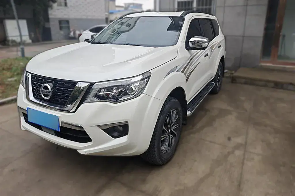 2020 Nissan Terra 2.5L 193HP L4 7AT