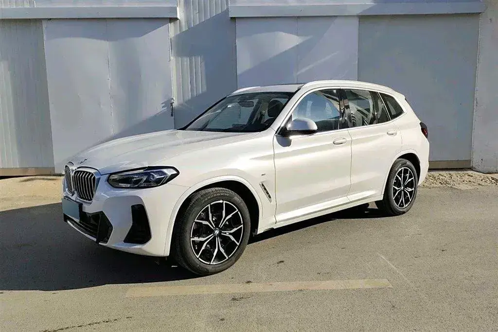2023 BMW X3 2.0T 184HP L4 8AT
