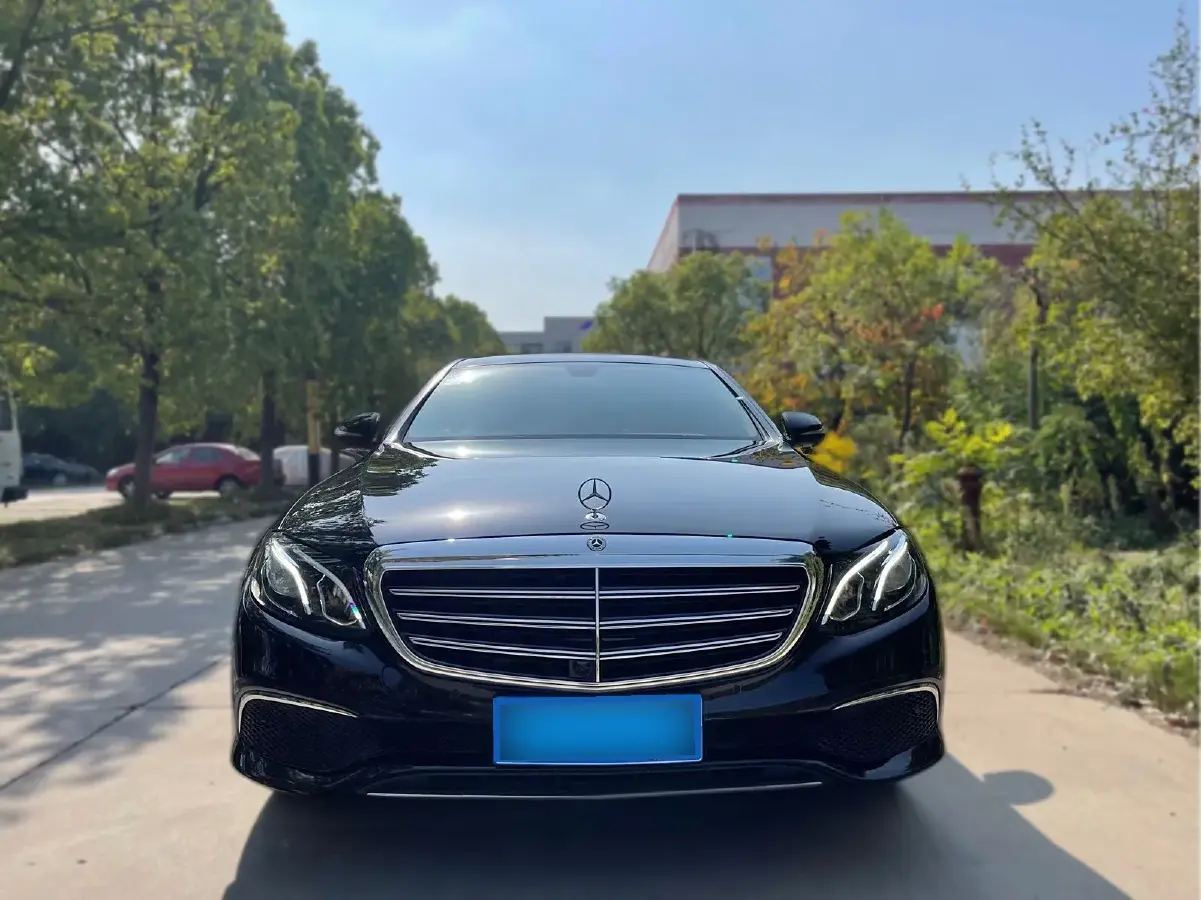 2018 Mercedes-Benz E Class 2.0T 245HP L4 9AT