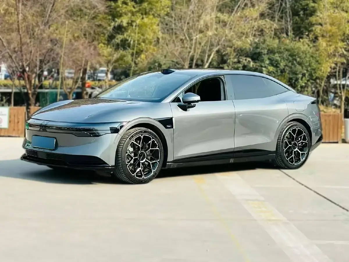 2024 Zeekr 007 BEV 100KWH