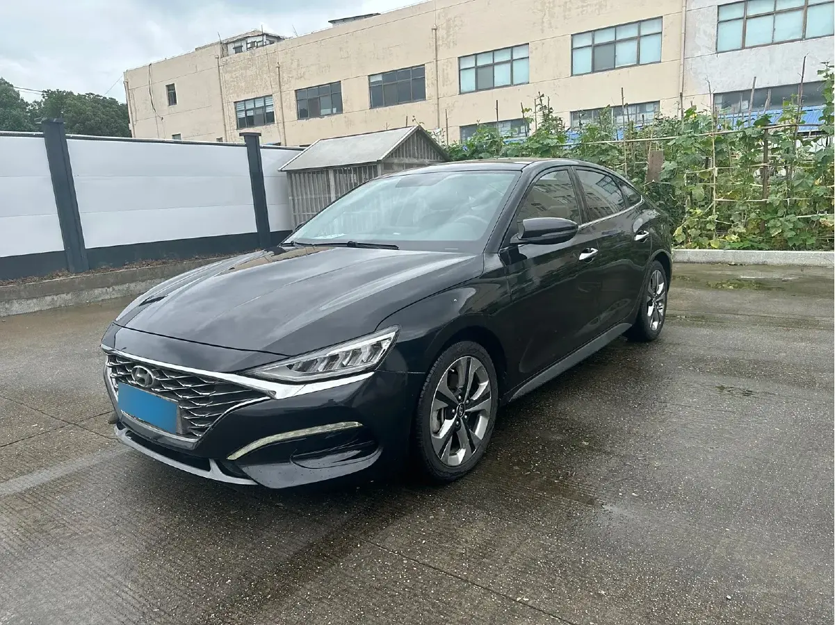 2019 Hyundai La Festa 1.6T 190HP L4 7DCT