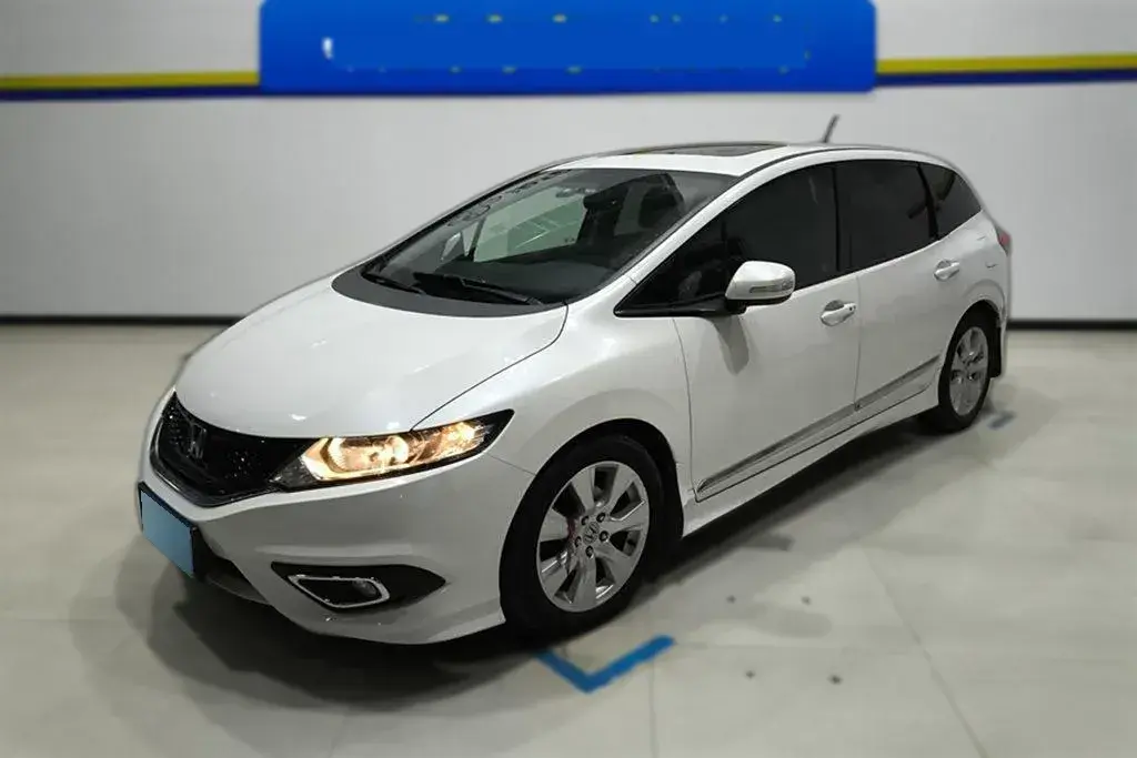 2016 Honda Jade 1.8L 141HP L4 5AT