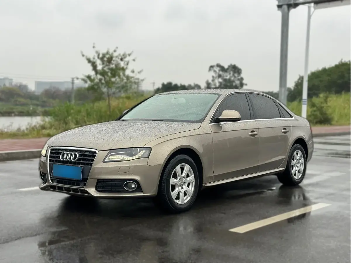2011 Audi A4L 2.0T 180HP L4 CVT