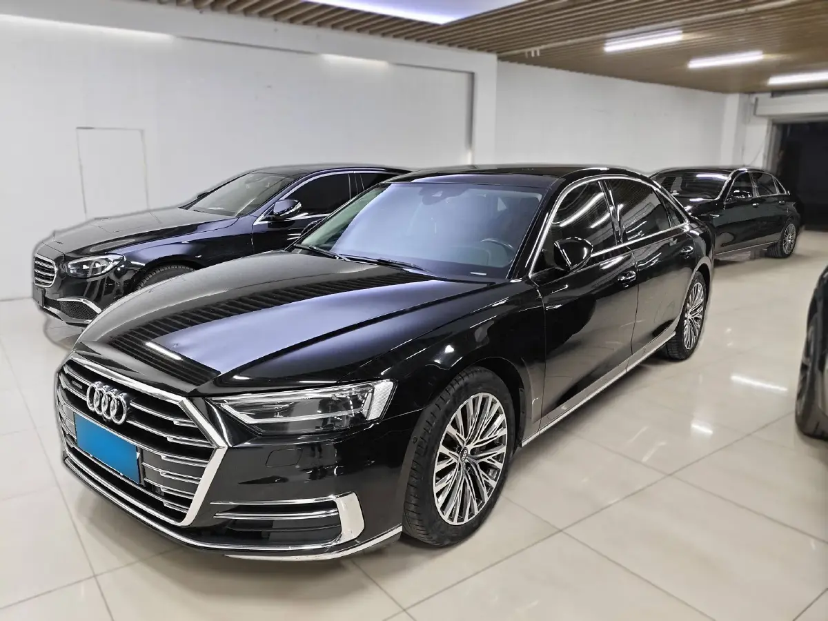 2018 Audi A8 3.0T 340HP V6 8AT