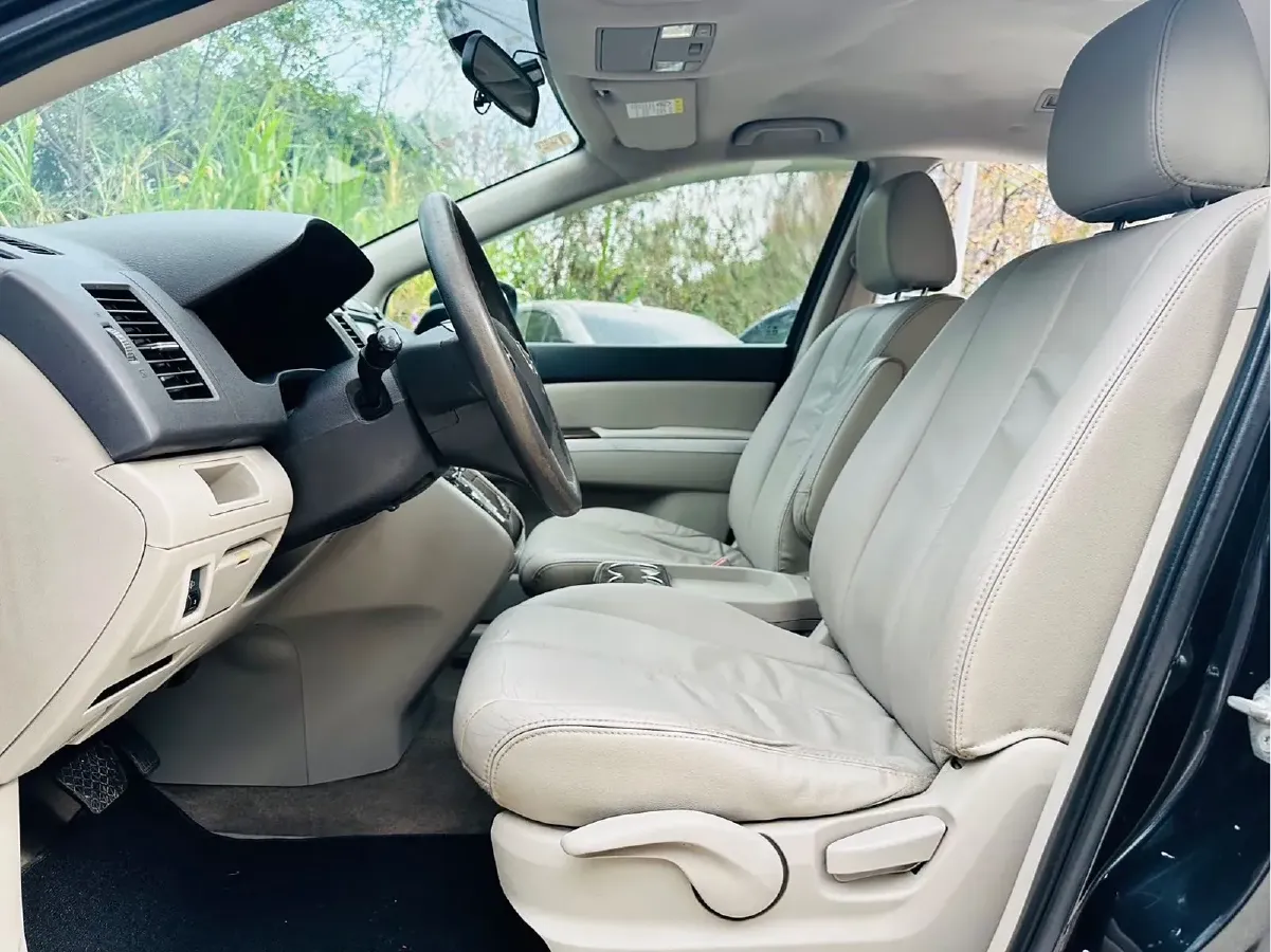 2013 Mazda 8 2.5L 163HP L4 5AT,autocango,china used car exporter,china ev exporter,chinese used car exporter,chinese used ev exporter