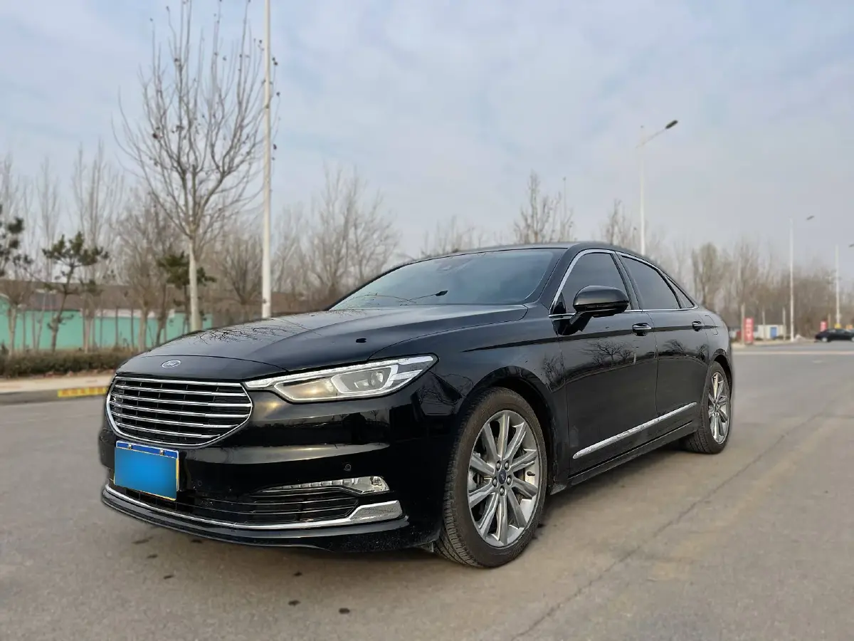2019 Ford Taurus 2.0T 245HP L4 8AT