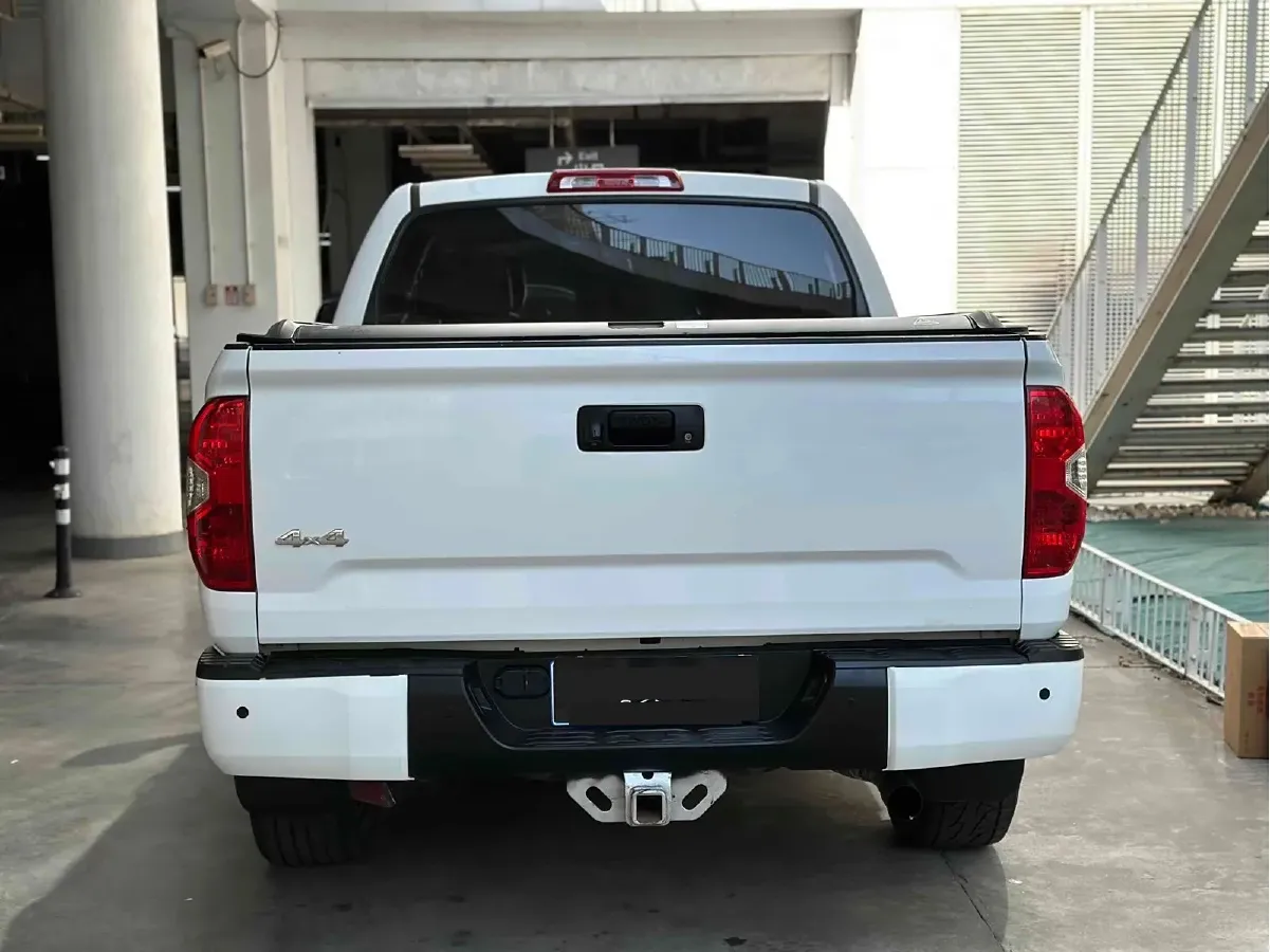 2014 Toyota Tundra 5.7L 386HP V8 6AT,autocango,china used car exporter,china ev exporter,chinese used car exporter,chinese used ev exporter