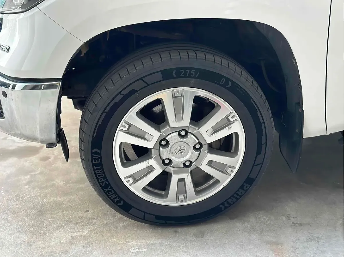 2014 Toyota Tundra 5.7L 386HP V8 6AT,autocango,china used car exporter,china ev exporter,chinese used car exporter,chinese used ev exporter