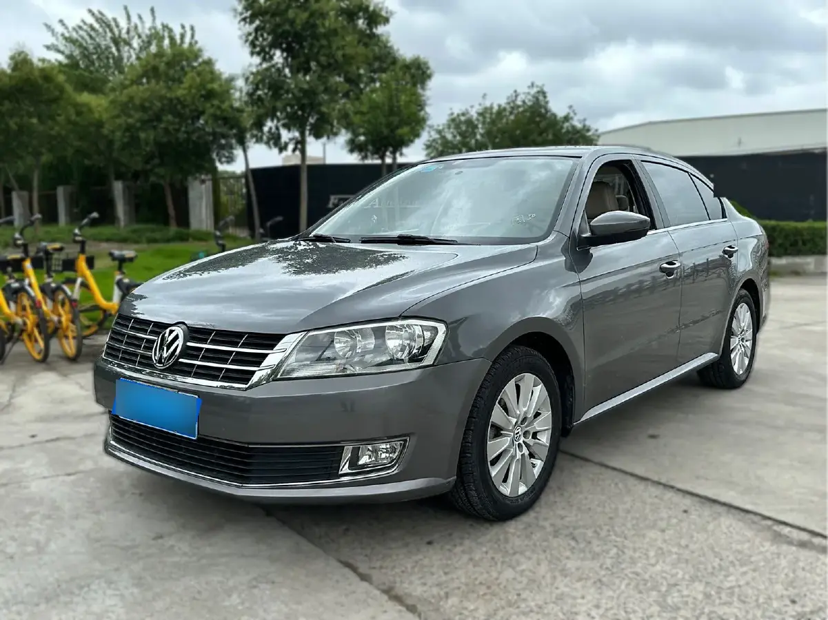 2013 Volkswagen Lavida 1.6L 105HP L4 6AT