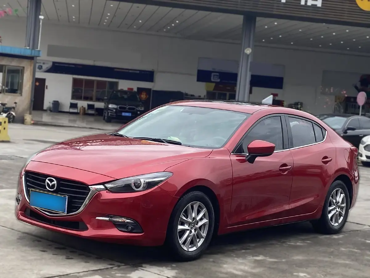 2017 Mazda 3 Axela 1.5L 117HP L4 6AT