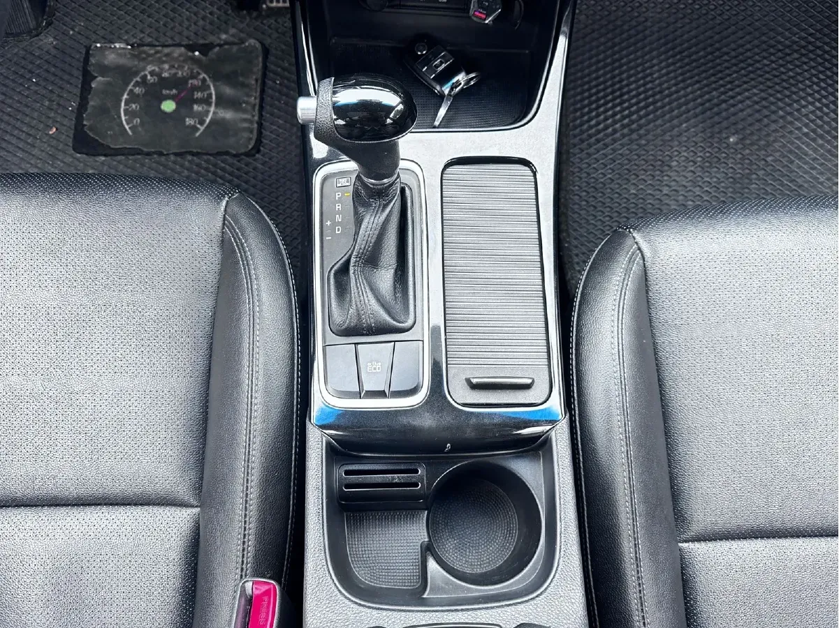 2014 Kia K4 1.8L 143HP L4 6AT,autocango,china used car exporter,china ev exporter,chinese used car exporter,chinese used ev exporter