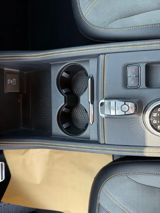 2024 Ford Mustang Mach-E BEV 80.3KWH,autocango,china used car exporter,china ev exporter,chinese used car exporter,chinese used ev exporter