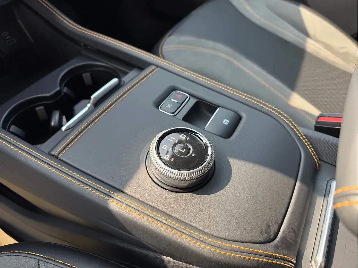 2024 Ford Mustang Mach-E BEV 80.3KWH,autocango,china used car exporter,china ev exporter,chinese used car exporter,chinese used ev exporter