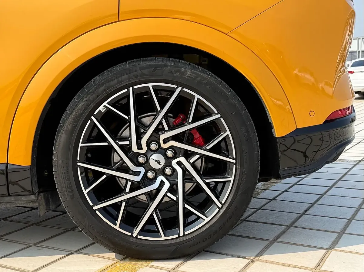 2024 Ford Mustang Mach-E BEV 80.3KWH,autocango,china used car exporter,china ev exporter,chinese used car exporter,chinese used ev exporter