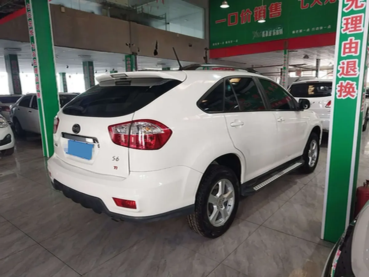 2014 BYD S6 1.5T 154HP L4 6MT,autocango,china used car exporter,china ev exporter,chinese used car exporter,chinese used ev exporter