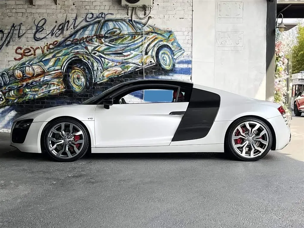 2014 Audi R8 4.2L 430HP V8 7DCT,autocango,china used car exporter,china ev exporter,chinese used car exporter,chinese used ev exporter