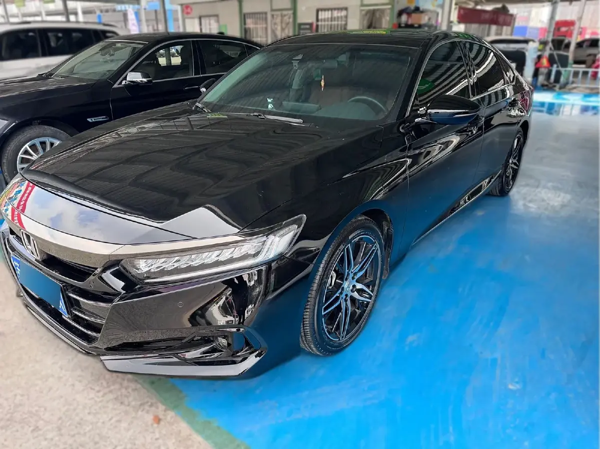 2022 Honda Accord 1.5T 194HP L4 CVT