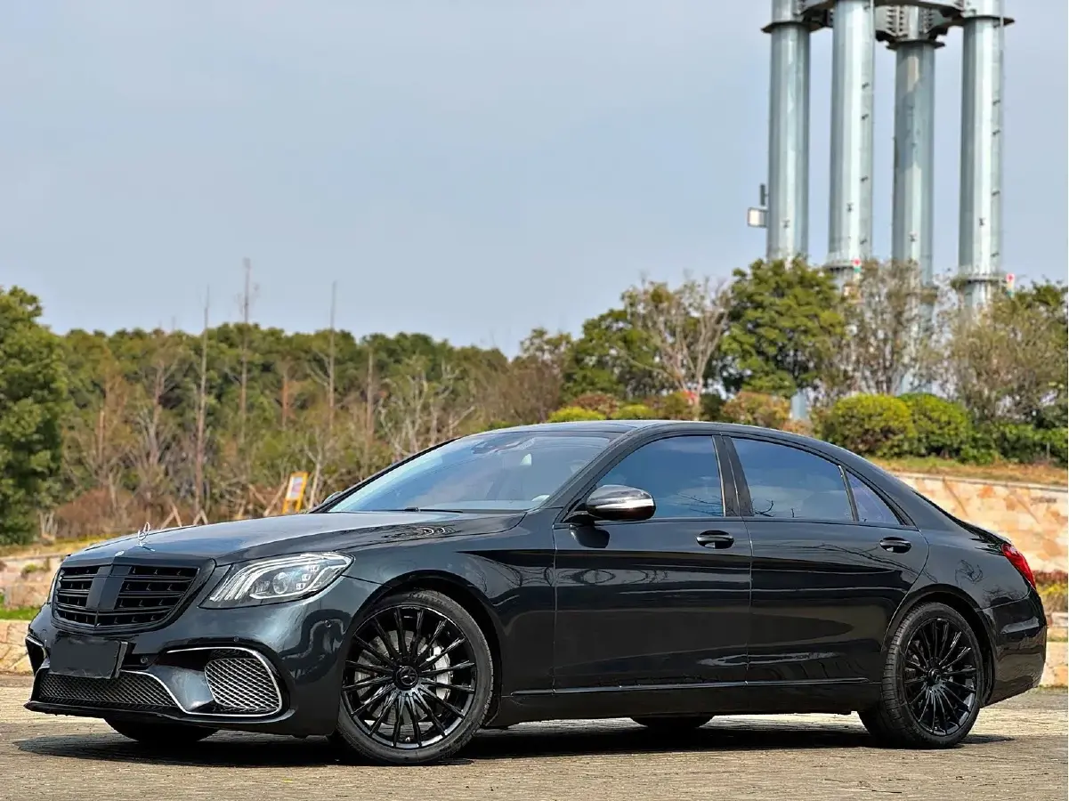 2014 Mercedes-Benz S Class 4.7T 435HP V8 7AT
