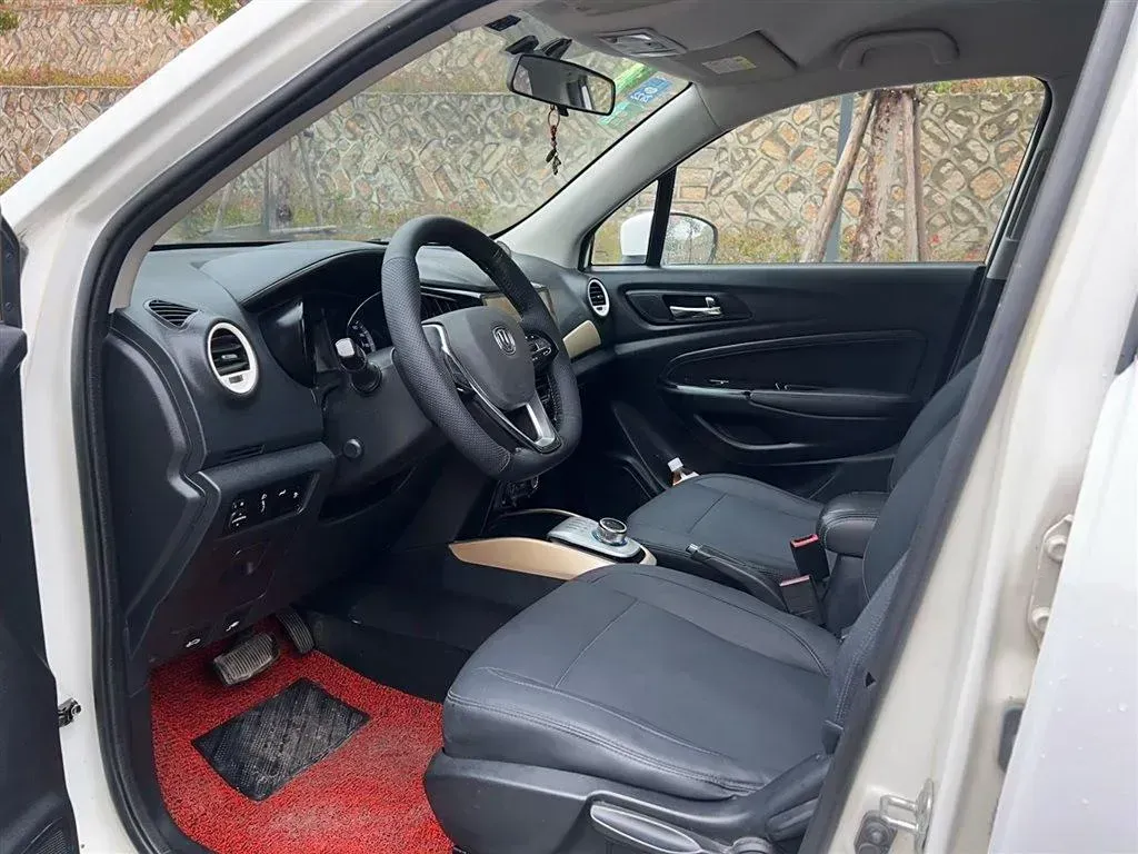 2019 ChangAn CS15 EV BEV,autocango,china used car exporter,china ev exporter,chinese used car exporter,chinese used ev exporter