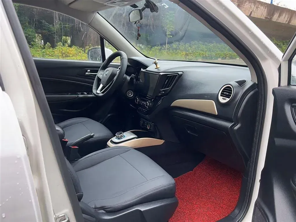 2019 ChangAn CS15 EV BEV,autocango,china used car exporter,china ev exporter,chinese used car exporter,chinese used ev exporter