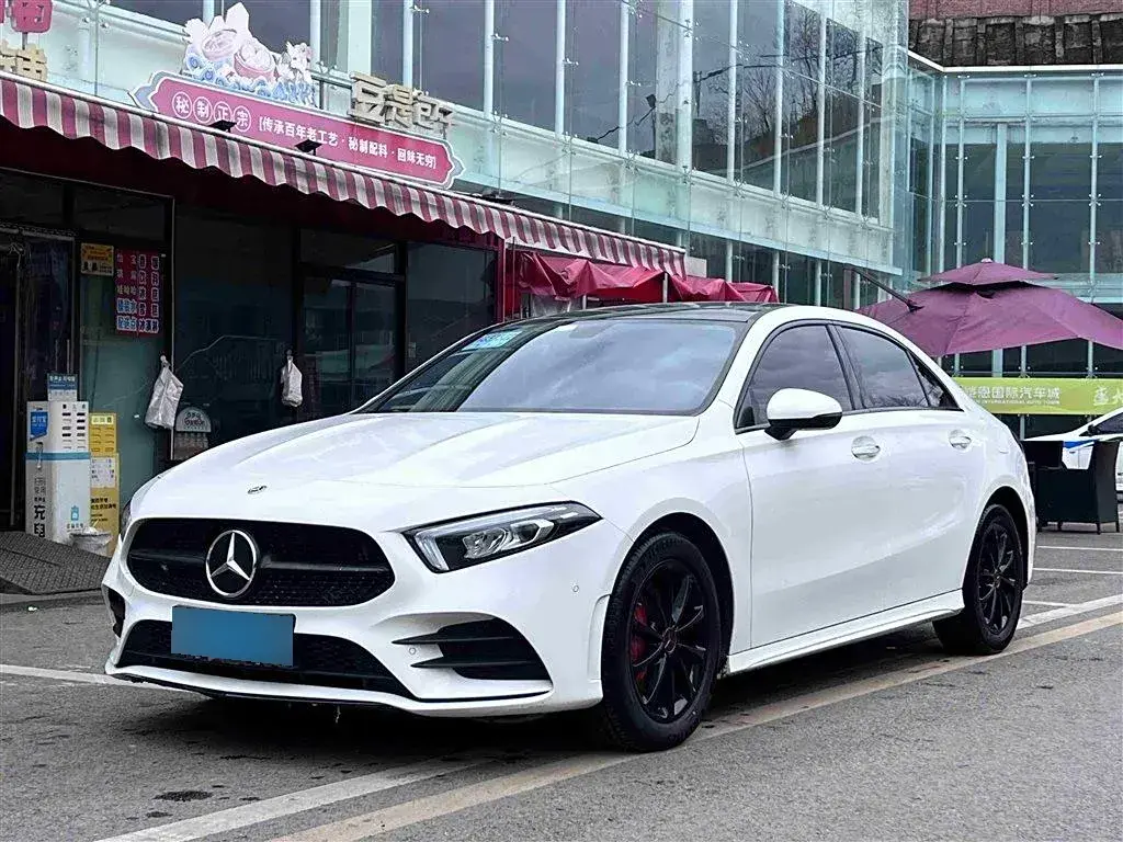 2020 Mercedes-Benz A Class 1.3T 163HP L4 7DCT