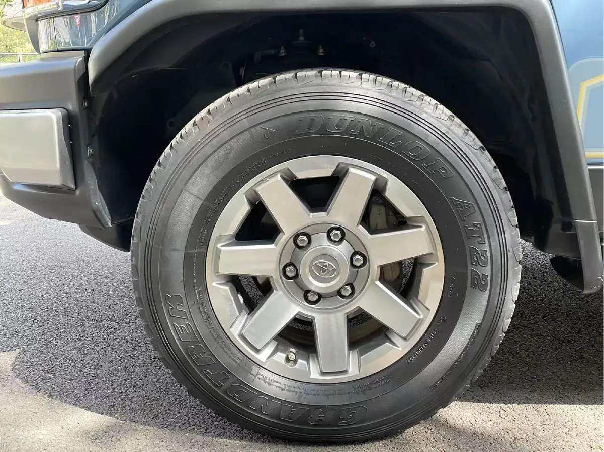 2013 Toyota FJ Cruiser 4.0L 272HP V6 5AT,autocango,china used car exporter,china ev exporter,chinese used car exporter,chinese used ev exporter