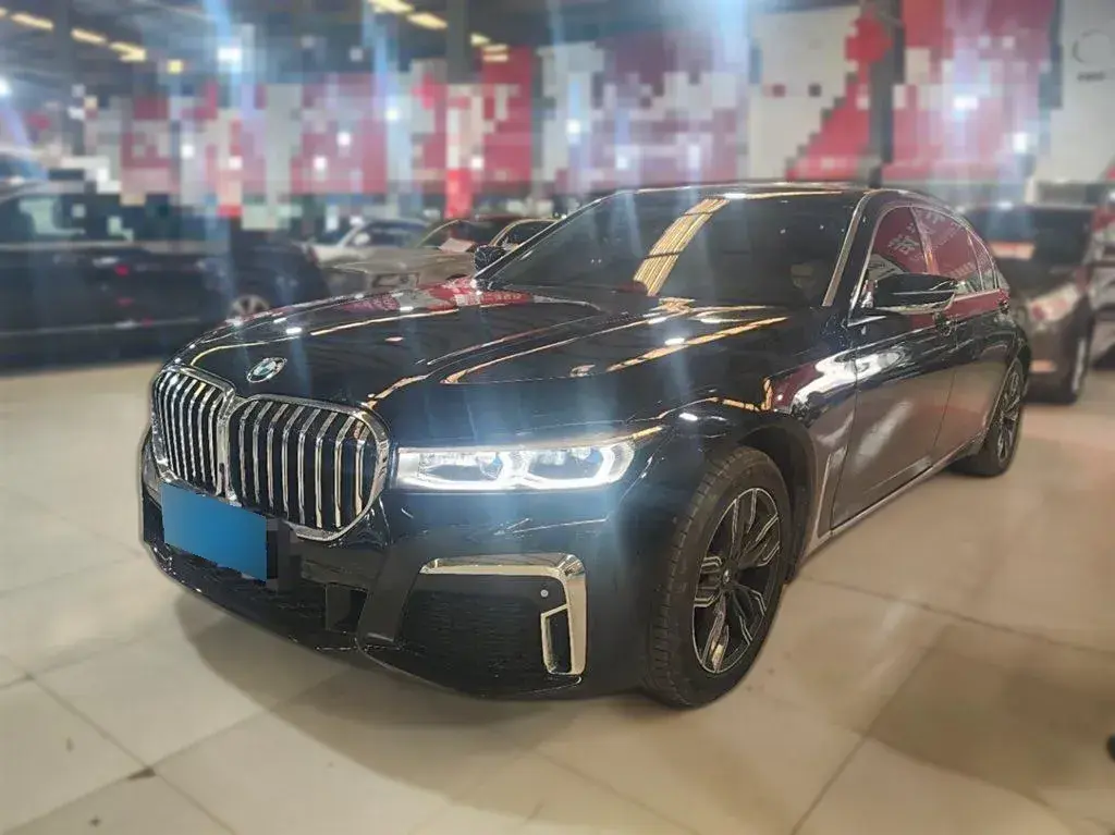 2013 BMW 7 Series 3.0T 320HP L6 8AT Hybrid