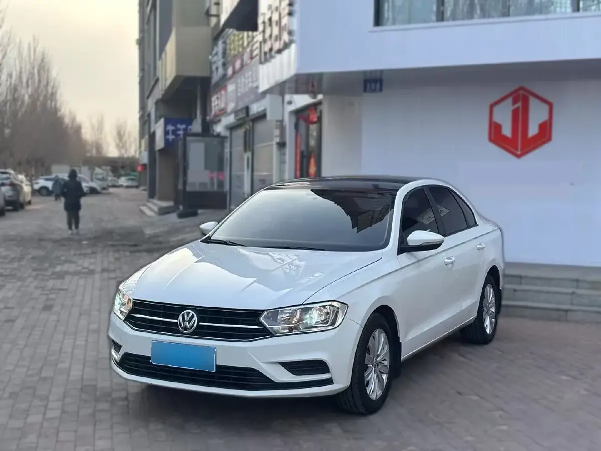2019 Volkswagen Bora 1.5L 112HP L4 6AT
