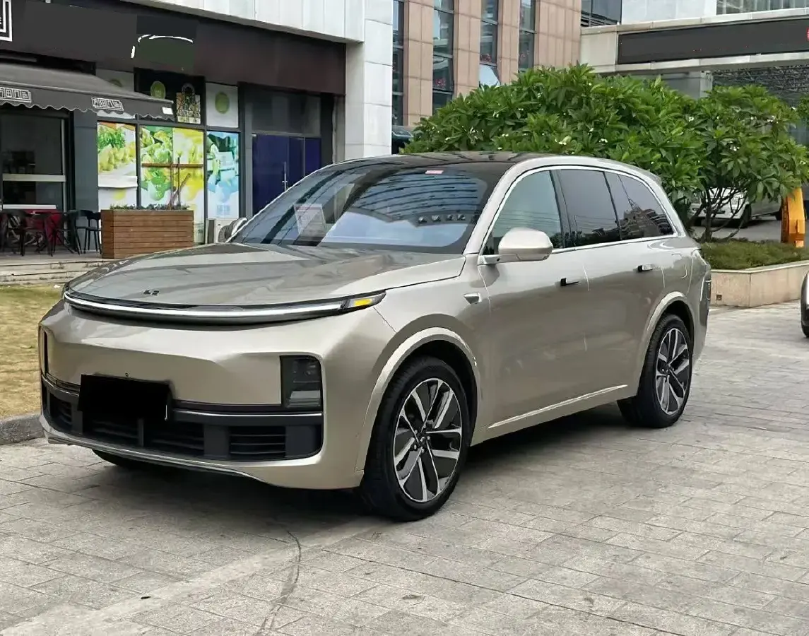 2023 Li L8 Range Extended 154HP REEV 40.9KWH