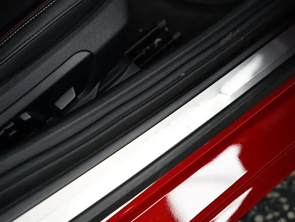 2022 Toyota Supra 3.0T 340HP L6 8AT,autocango,china used car exporter,china ev exporter,chinese used car exporter,chinese used ev exporter