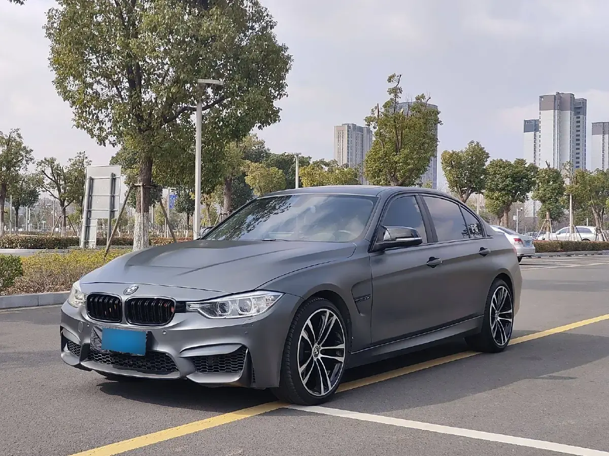 2015 BMW 3 Series 2.0T 184HP L4 8AT