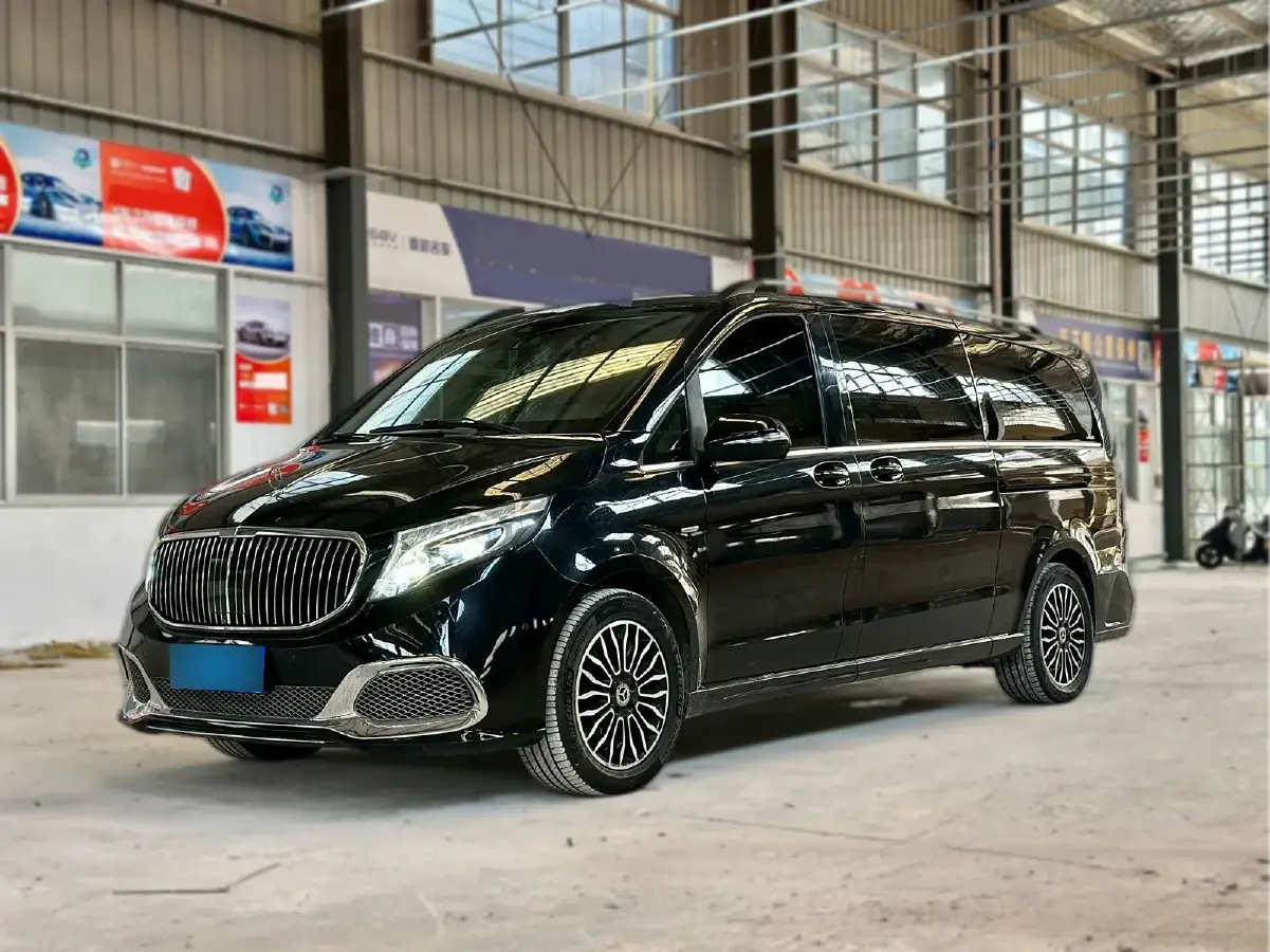 2018 Mercedes-Benz V Class 2.0T 211HP L4 7AT