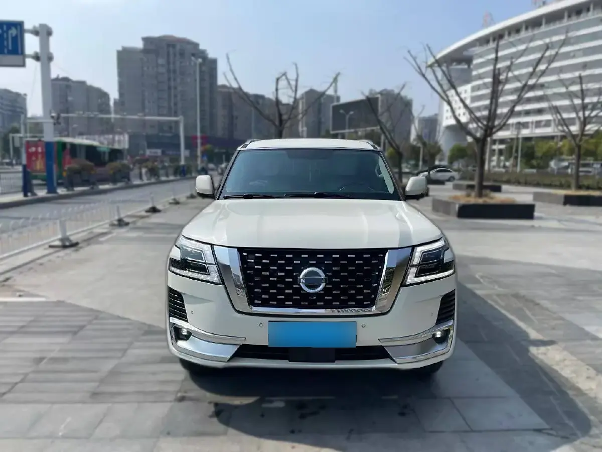 2018 Nissan Patrol 4.0L 279HP V6 7AT