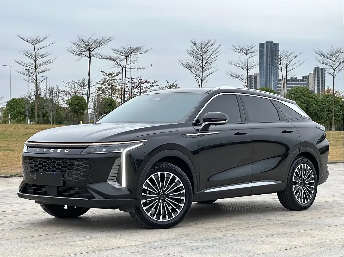 2023 Exceed RX 2.0T 261HP L4 8AT