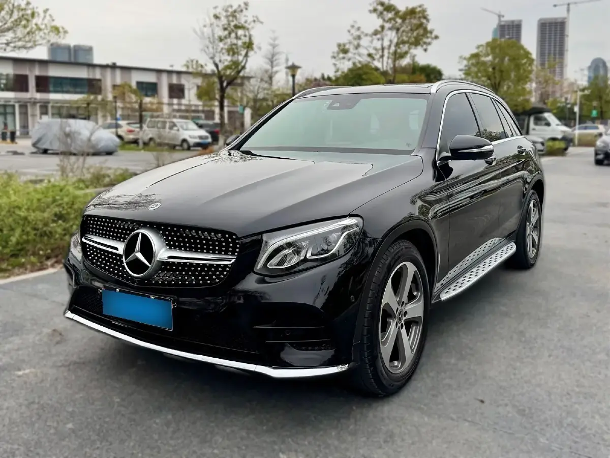 2017 Mercedes-Benz GLC Class 2.0T 211HP L4 9AT