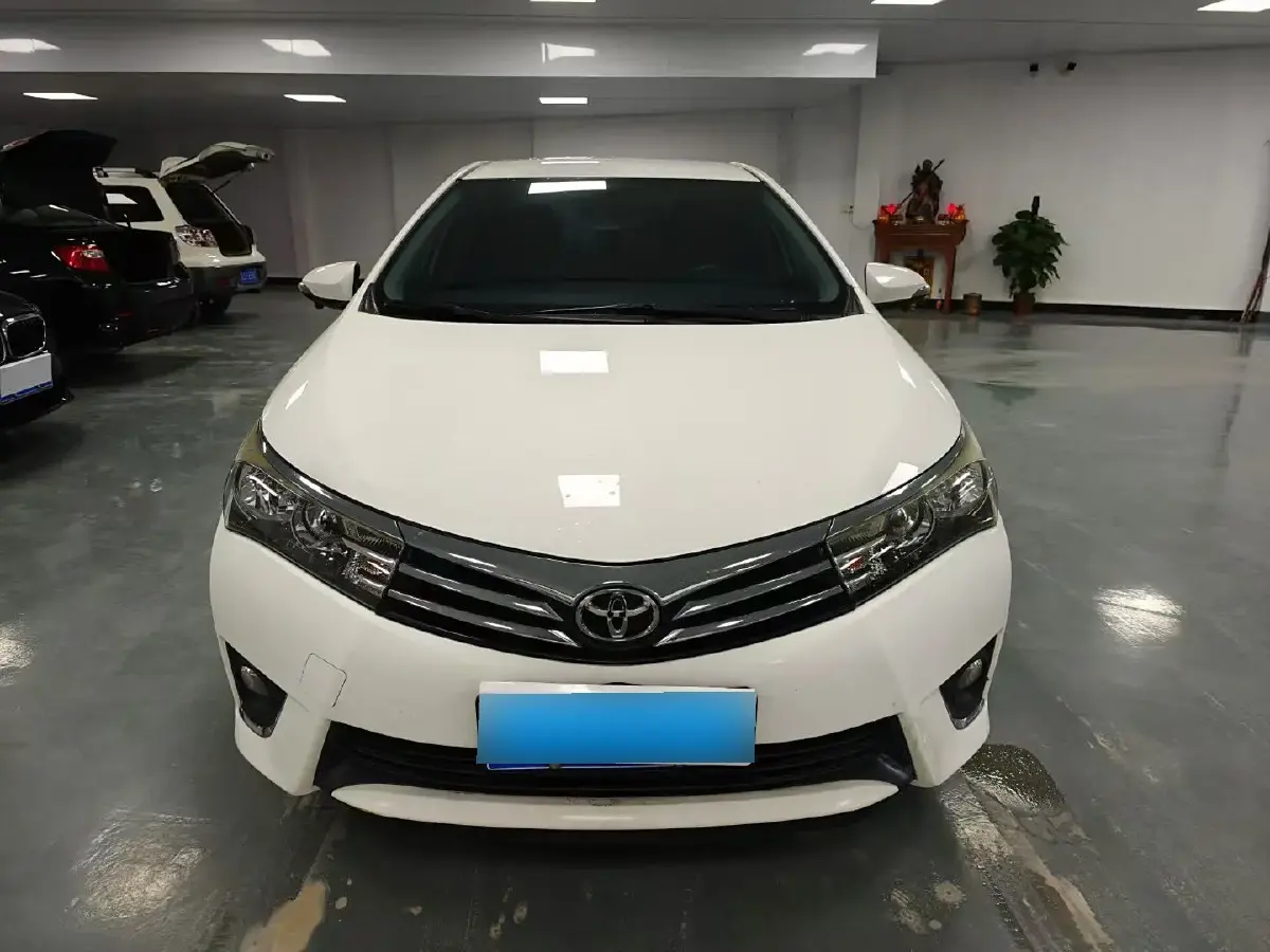 2017 Toyota Corolla 1.6L 122HP L4 CVT
