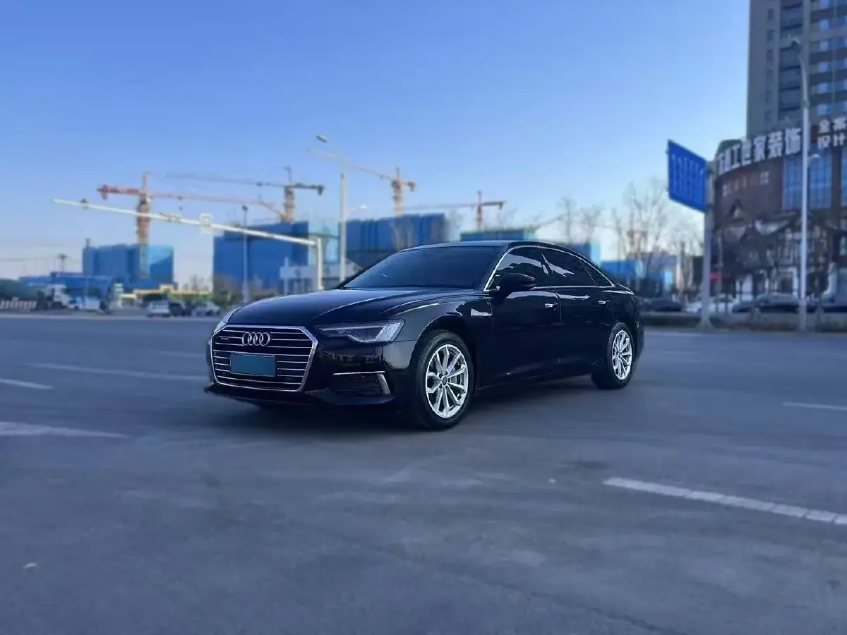 2019 Audi A6L 2.0T 190HP L4 7DCT