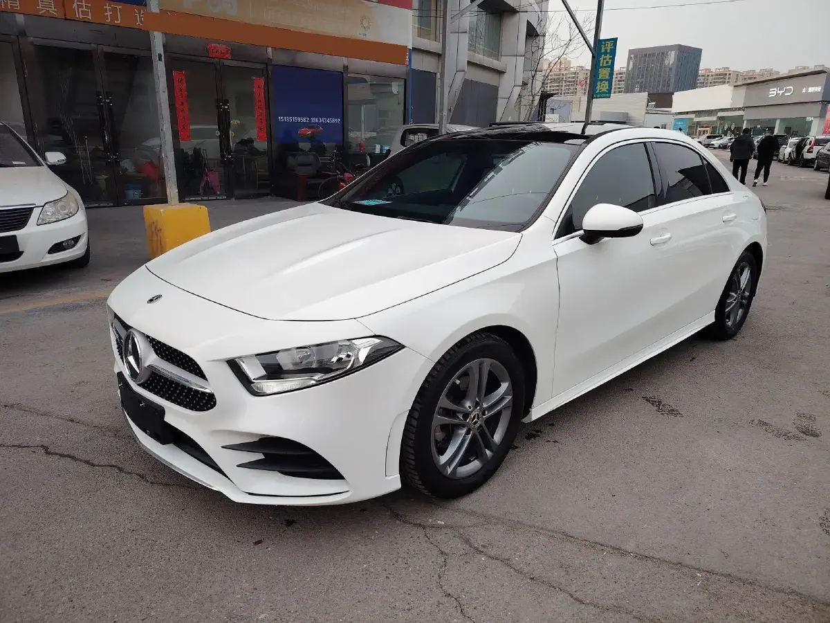 2022 Mercedes-Benz A Class 1.3T 136HP L4 7DCT