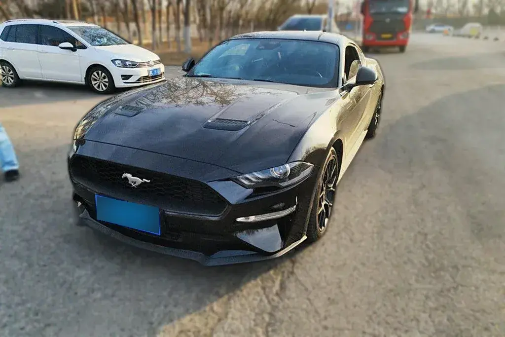 2021 Ford Mustang 2.3T 299HP L4 10AT