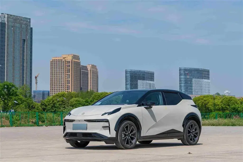 2023 Zeekr X BEV 66KWH