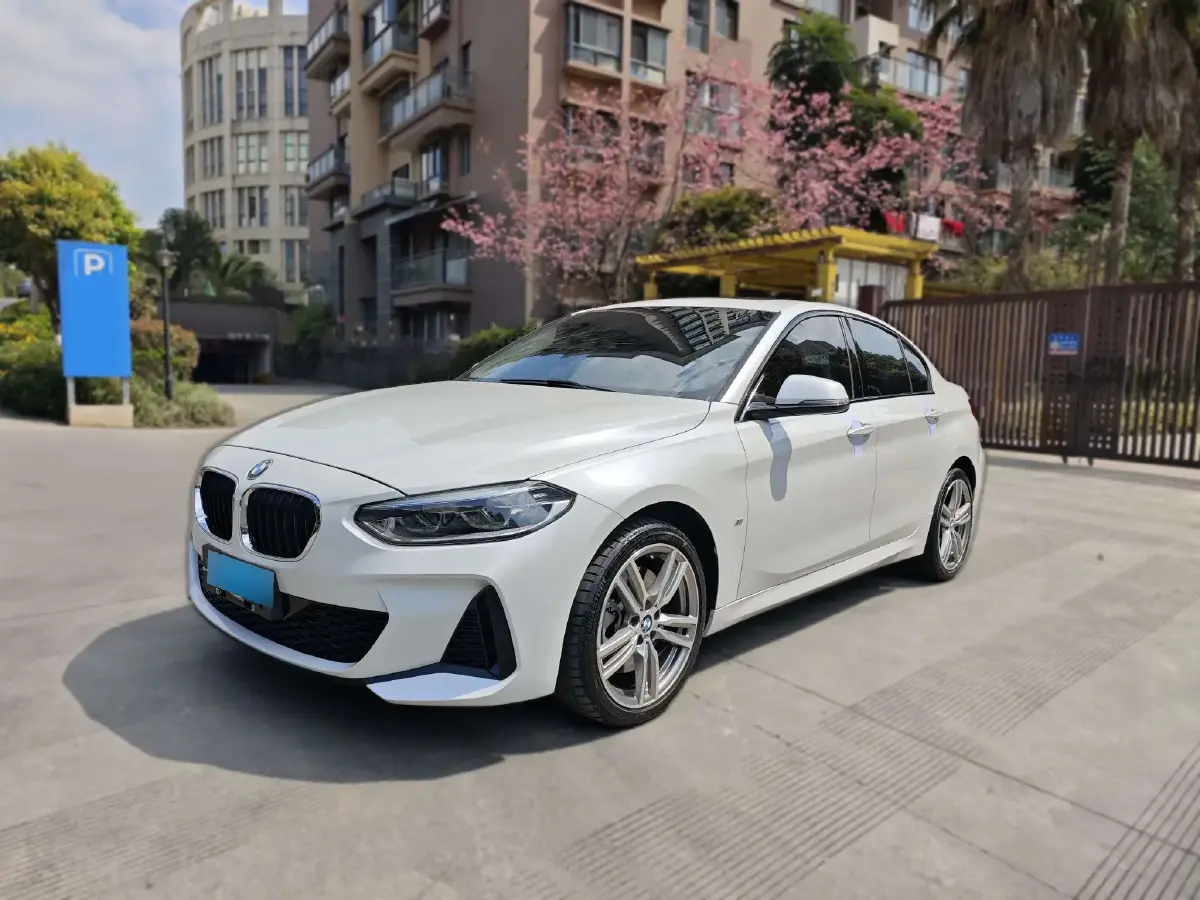 2020 BMW 1 Series 2.0T 192HP L4 7DCT