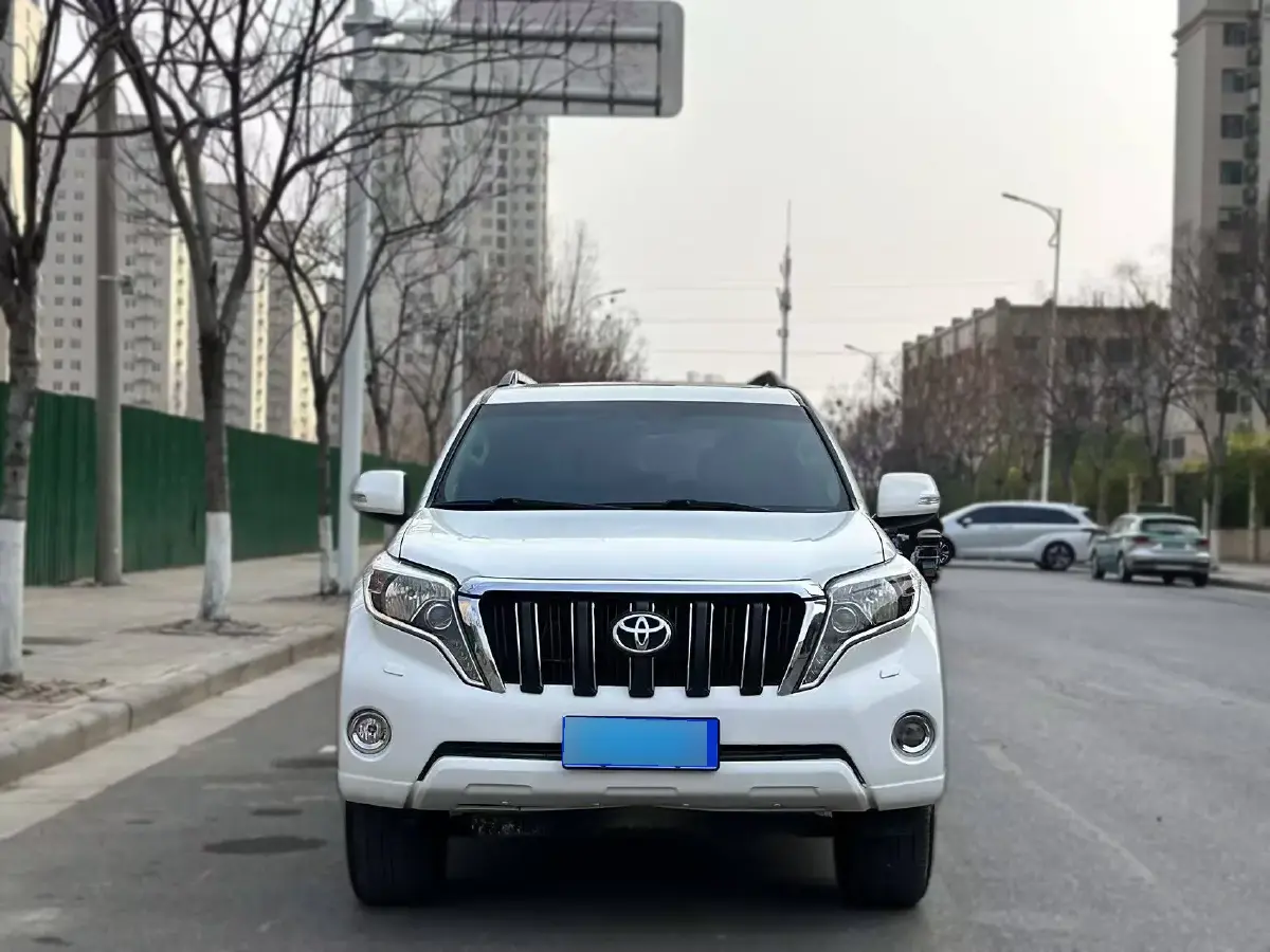 2016 Toyota Land Cruiser Prado 2.7L 163HP L4 6AT