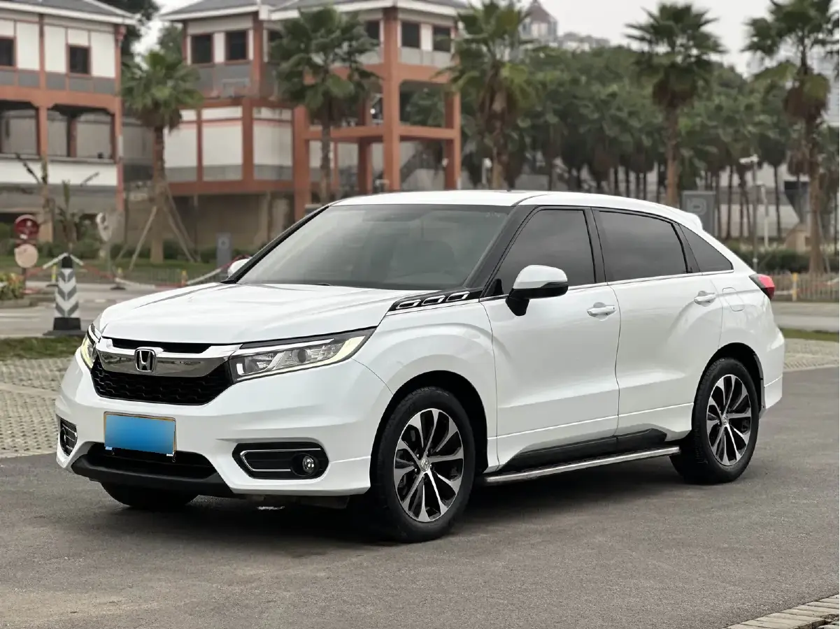 2017 Honda Avancier 1.5T 193HP L4 CVT
