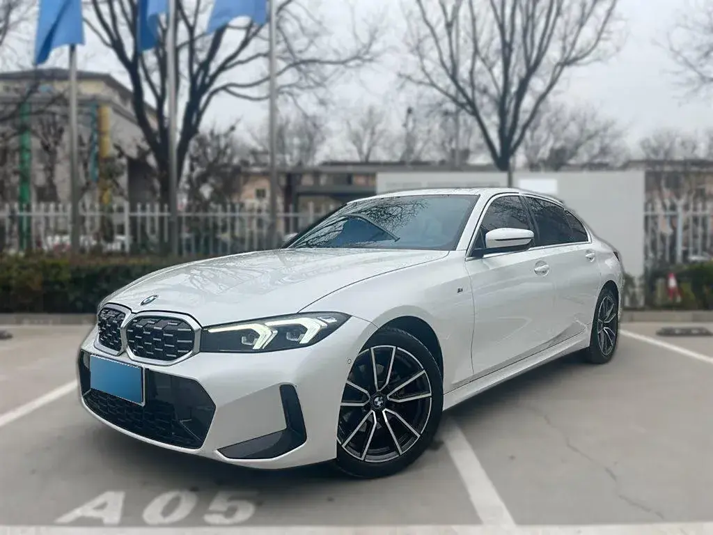 2024 BMW 3 Series 2.0T 184HP L4 8AT