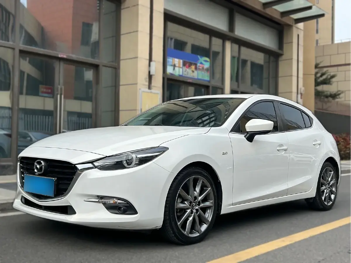 2019 Mazda 3 Axela 2.0L 158HP L4 6AT