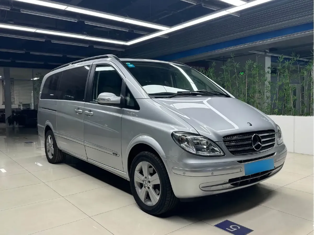 2010 Mercedes-Benz Viano 2.5L 190HP V6 5AT,autocango,china used car exporter,china ev exporter,chinese used car exporter,chinese used ev exporter