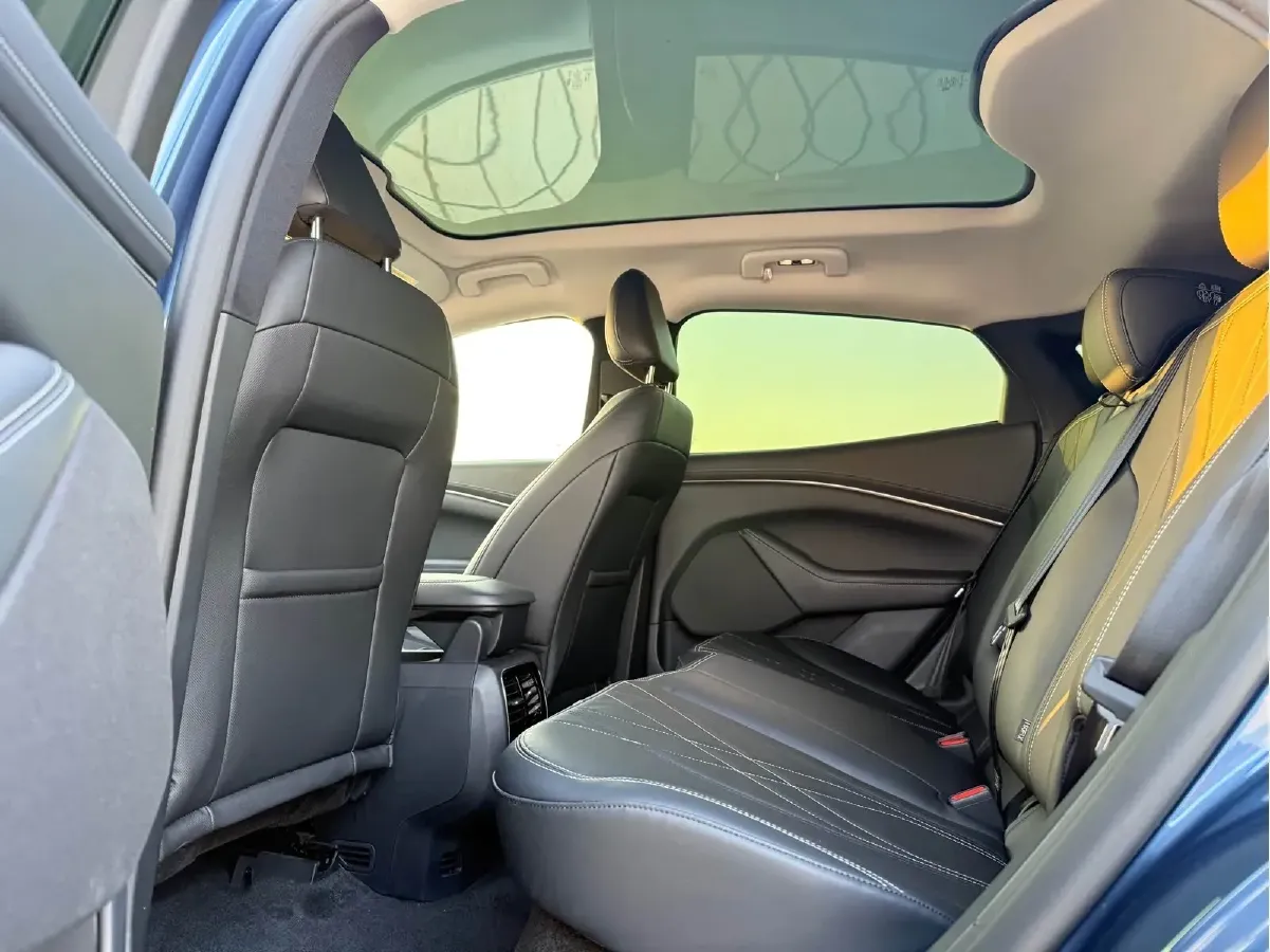 2021 Ford Mustang Mach-E BEV 61.5KWH,autocango,china used car exporter,china ev exporter,chinese used car exporter,chinese used ev exporter