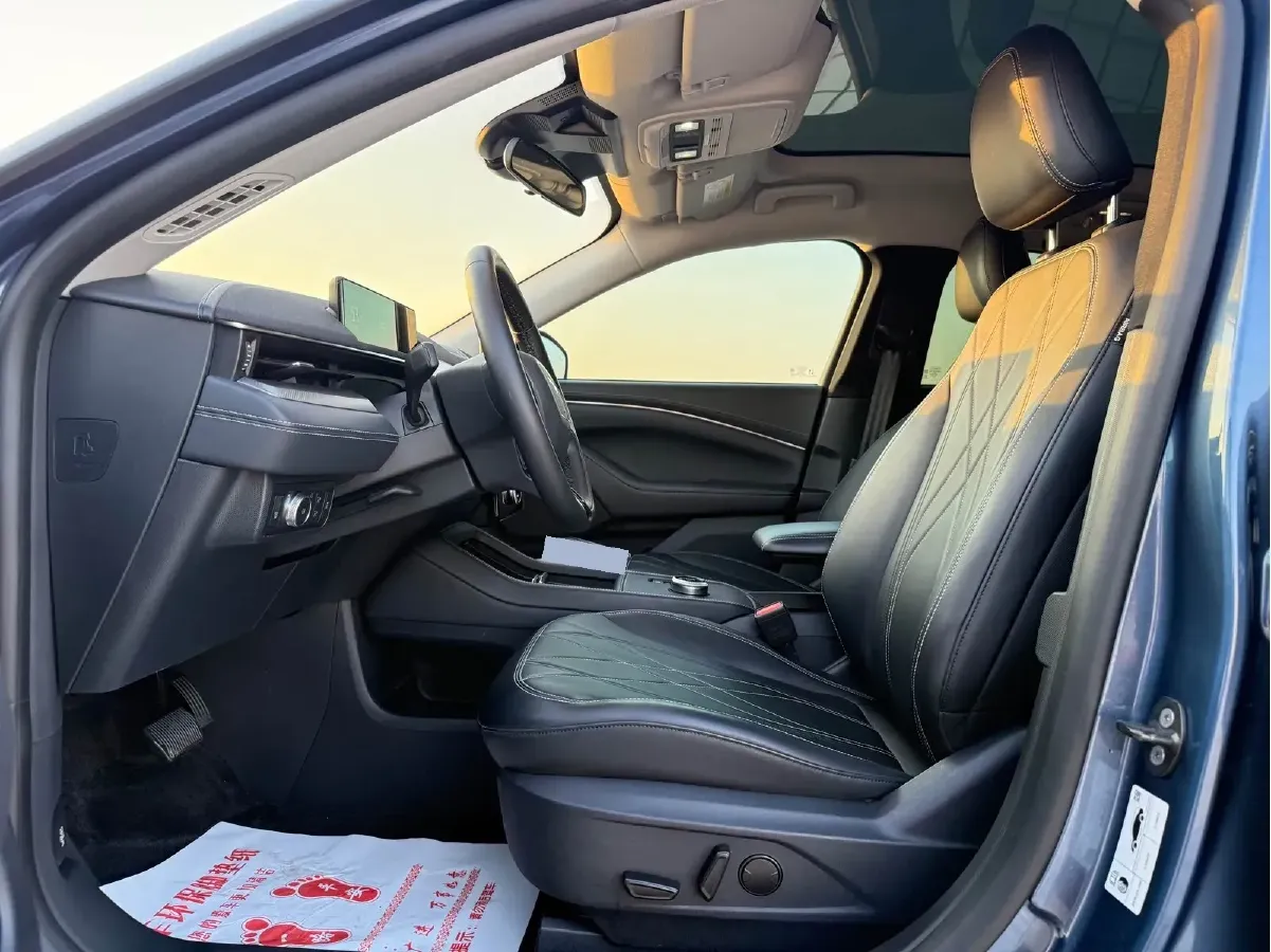 2021 Ford Mustang Mach-E BEV 61.5KWH,autocango,china used car exporter,china ev exporter,chinese used car exporter,chinese used ev exporter