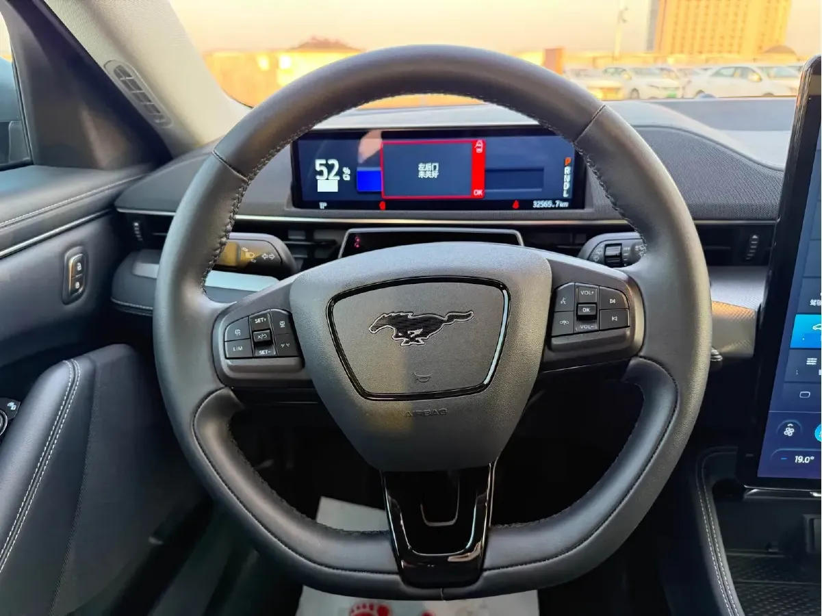 2021 Ford Mustang Mach-E BEV 61.5KWH,autocango,china used car exporter,china ev exporter,chinese used car exporter,chinese used ev exporter